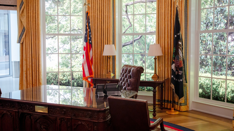 The Oval Office empty of people.