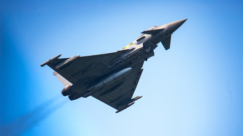 Fighter jet midair