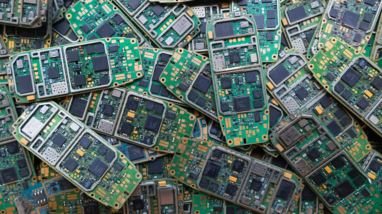 What Is Greenwashing In The Tech Industry And How Does It Affect You?