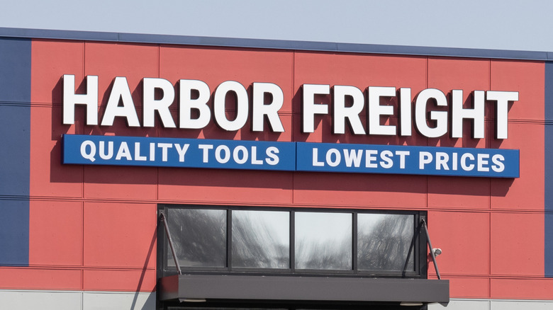 Harbor Freight storefront