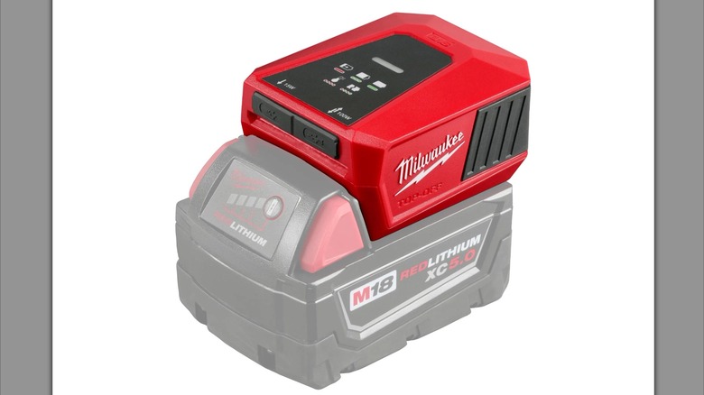 The Milwaukee M18 Top-Off Charger & Power Supply does not come with a battery.