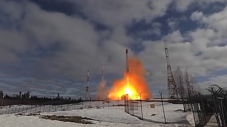 successful satan II missile launch test