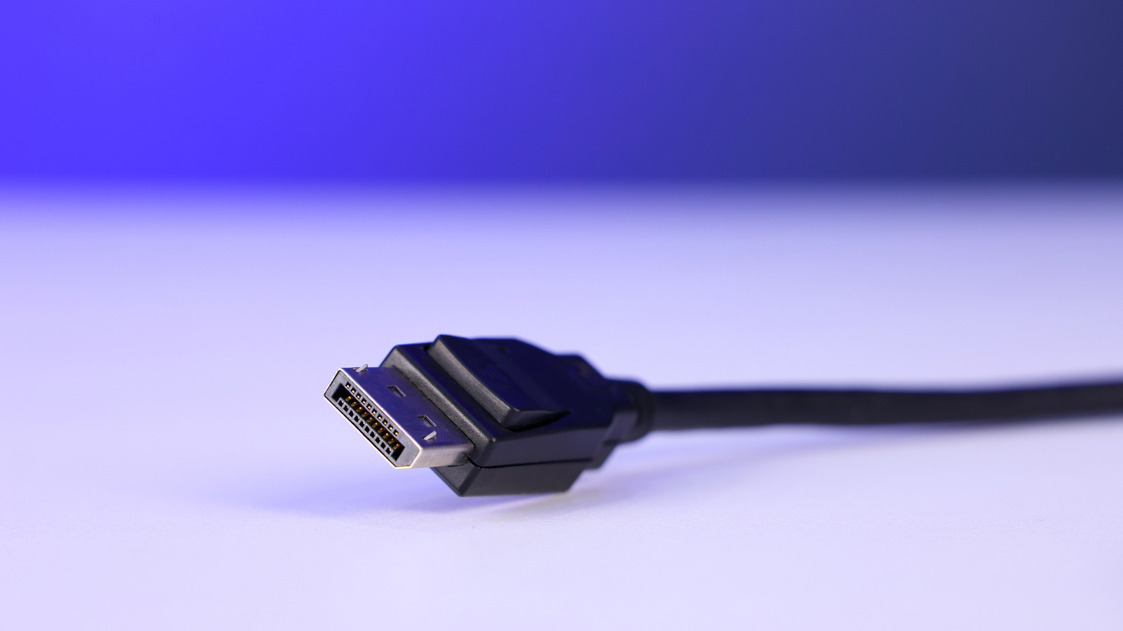 What Is The Difference Between Active And Passive DisplayPort Cables?
