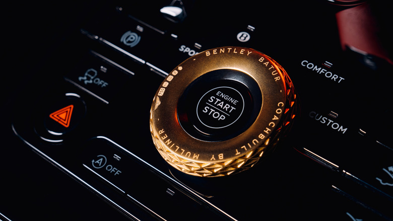 Bentley Mulliner Batur 18k with 3d printed 18k gold elements on the interior.