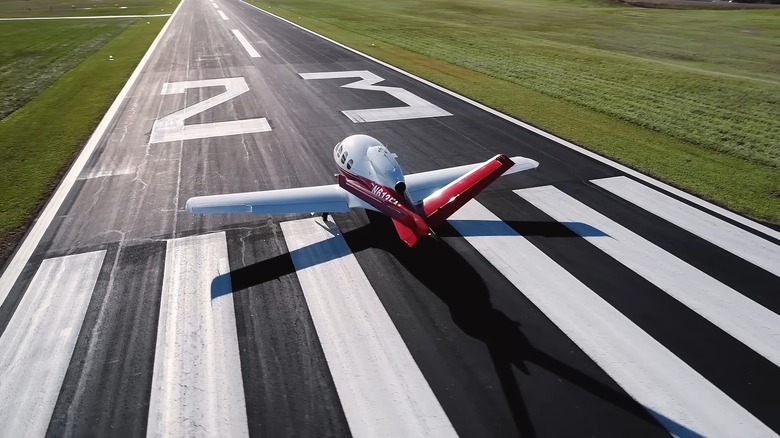 A Cirrus Vision SF50 Jet on a runway