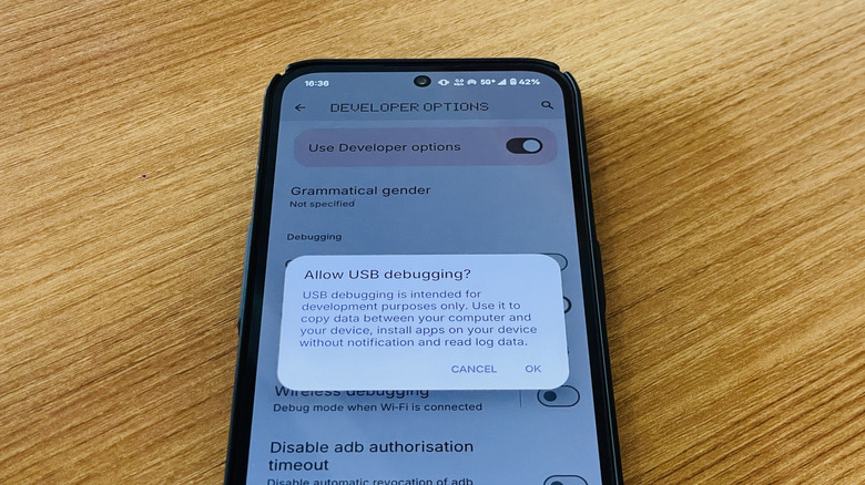 android warns about the risks of enabling usb debugging
