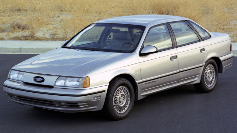 1989 Ford Taurus SHO