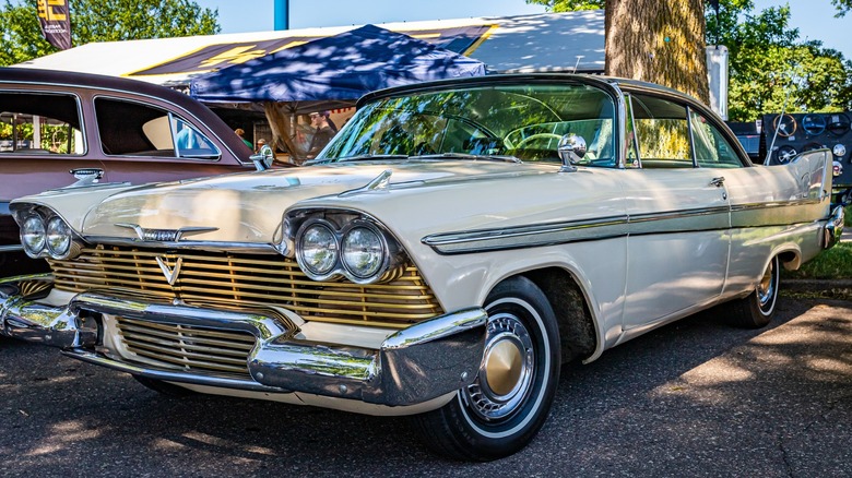 1958 Plymouth Fury Golden Commando