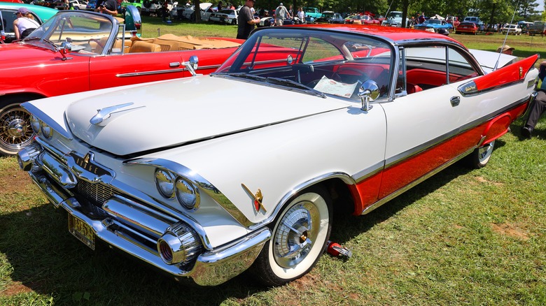Dodge D-500