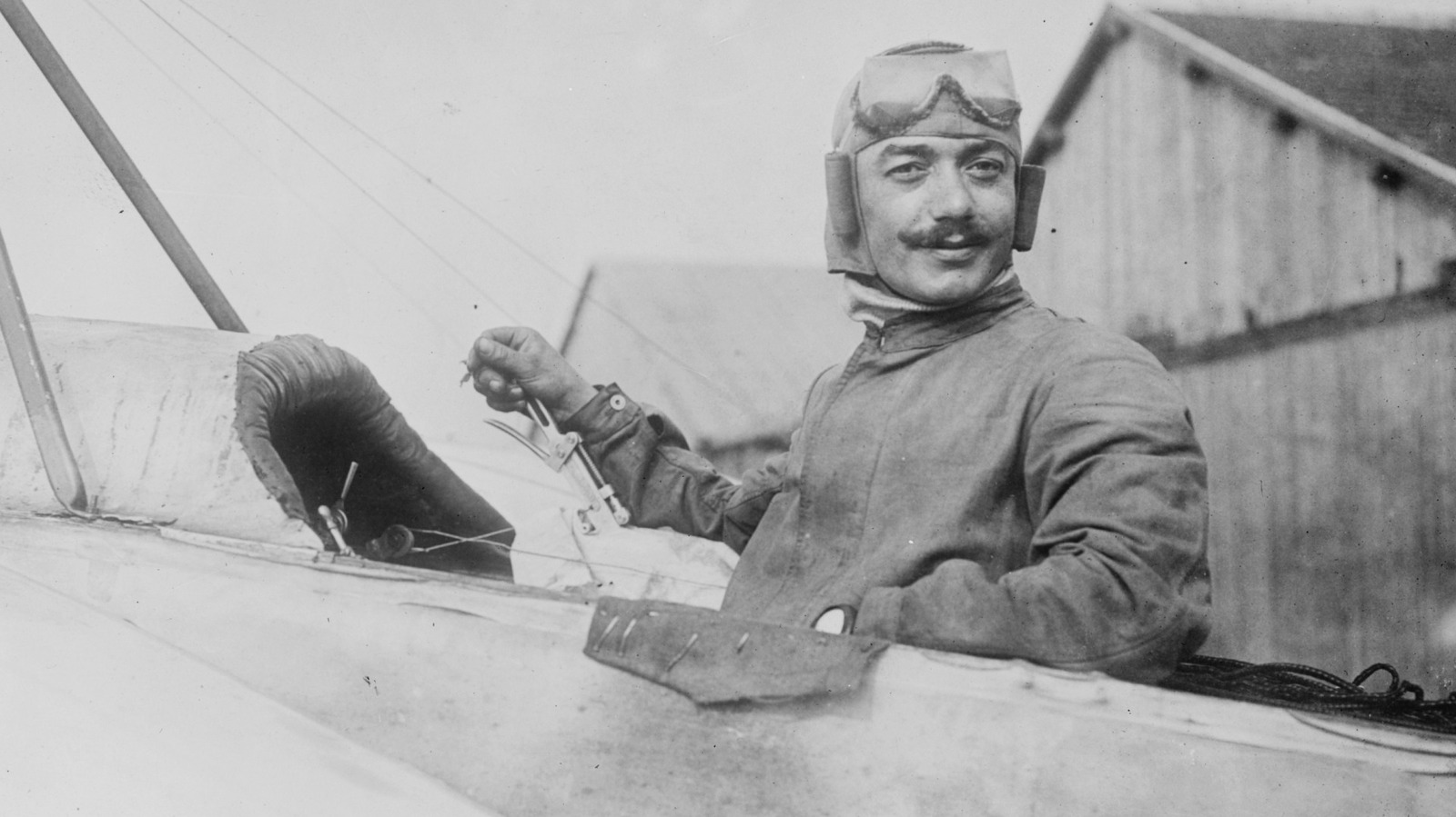 What Makes A Fighter Pilot A ‘Flying Ace’?