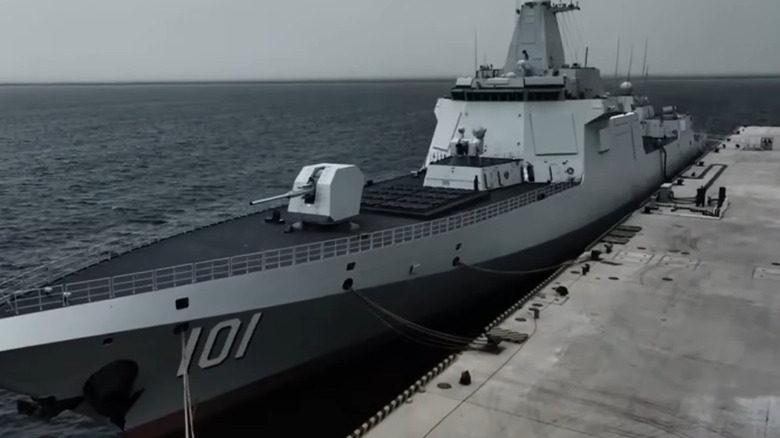 China's Type 055 destroyers