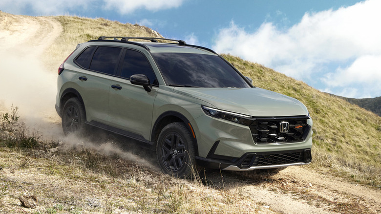 2026 Honda CR-V TrailSport Hybrid with Continental CrossContact ATR tires