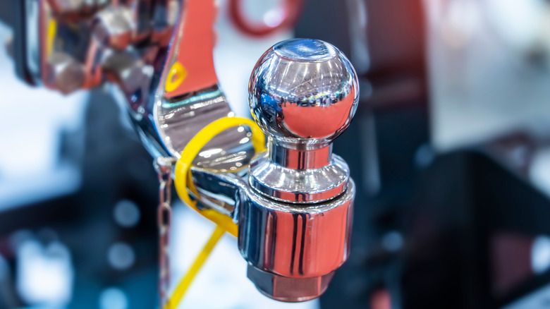 Chromed tow ball hitch