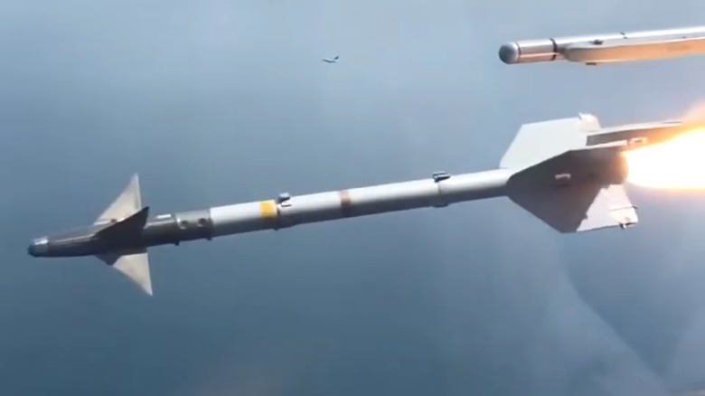 An AIM-9M Sidewinder in flight after being fired