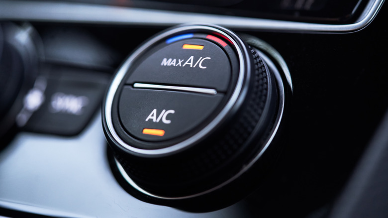 car A/C dial
