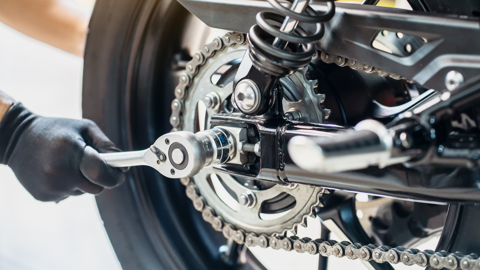 What To Know When Looking For A Motorcycle Repair Shop Near You – SlashGear