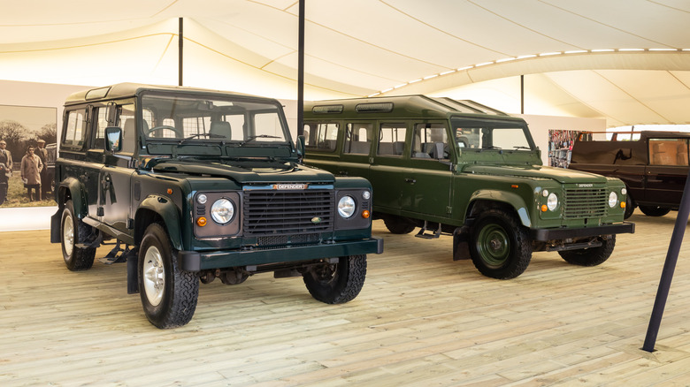 Royal Land Rover Defender 110 V8 and Defender 130 Jumbo