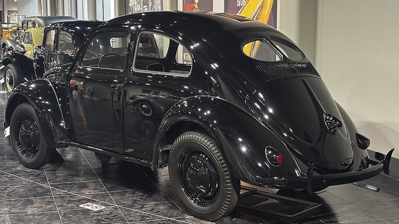Another angle of the Kdf-Wagen.