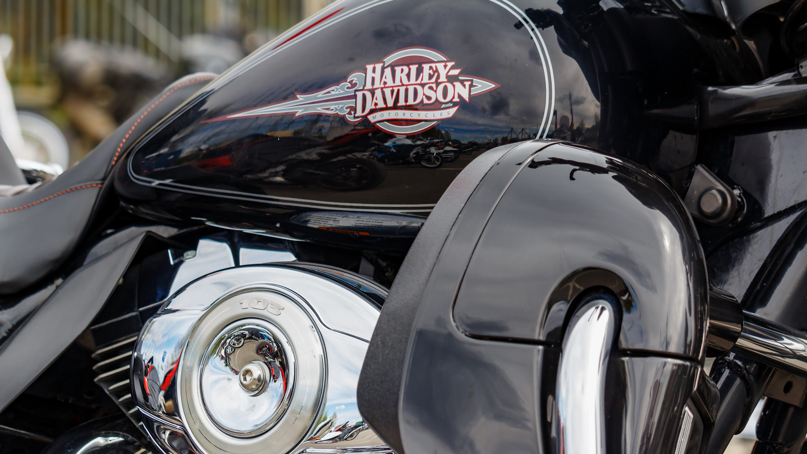 What Year Did HarleyDavidson Make The Swap From Carburetor To EFI?