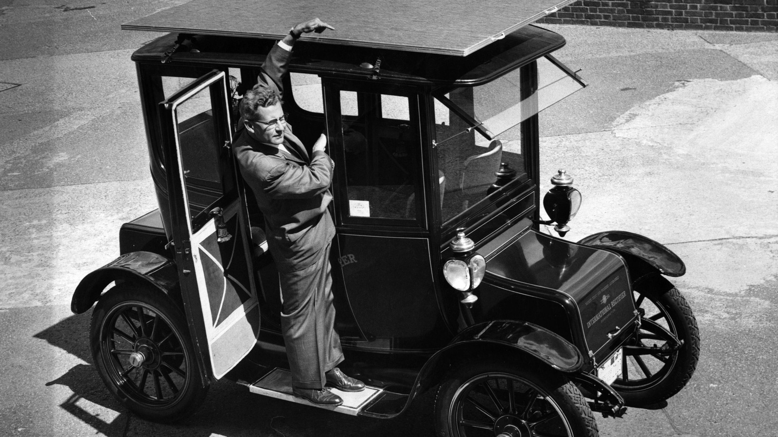 Whatever Happened To The Baker Motor Vehicle Company?