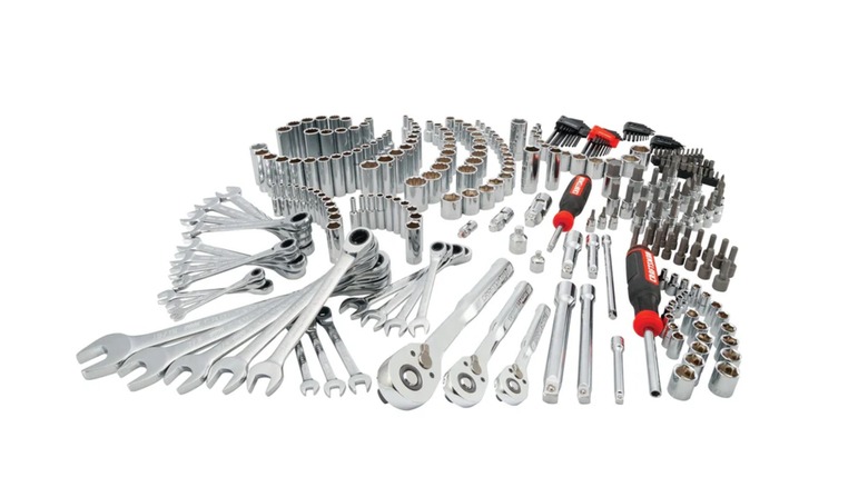 Craftsman tools inside its mechanics tool kit