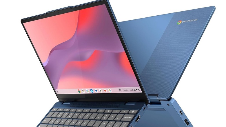 A close of up Lenovo Flex #1 Chromebook