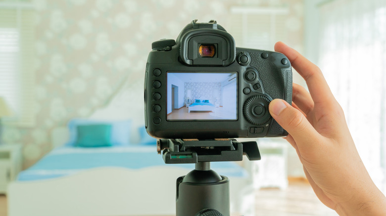 DSLR camera on tripod