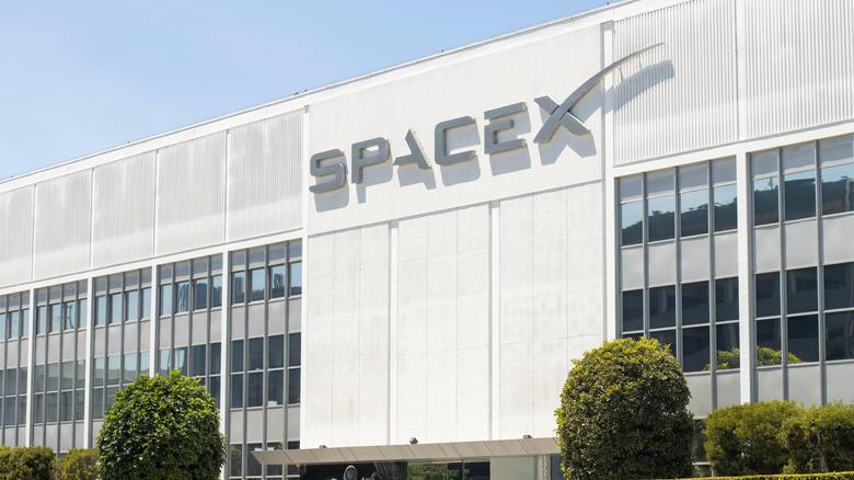 SpaceX building