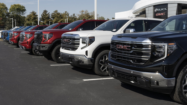 GMC Sierra 1500 pickup display at a dealership