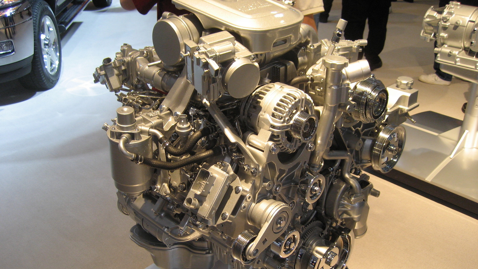 What's The Oil Capacity Of A 6.6 Duramax Diesel? (And Which Type You Should Use)