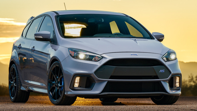 2.3L EcoBoost-powered 2016 Ford Focus RS