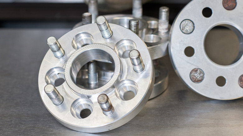 Five lug wheel spacers