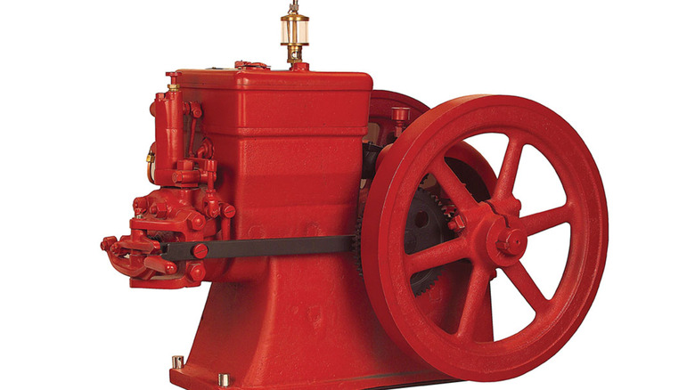 A red Cummins Hvid series engine