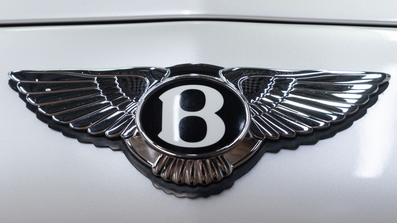 Close-up of the logo Bentley on white car