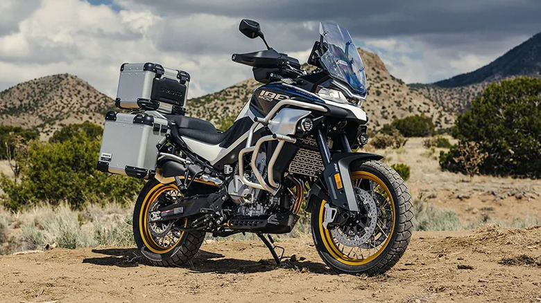 front side profile view of the 2025 CFMOTO IBEX 800 E motorcycle