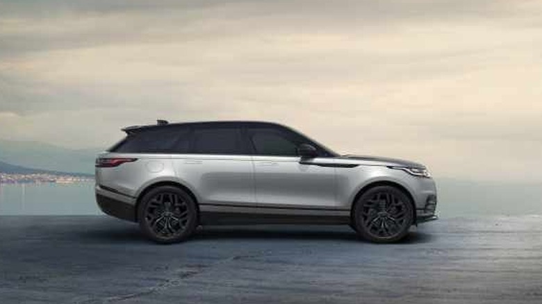 Range Rover Velar parked by the ocean