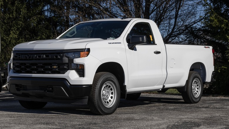Chevy Silverado 1500 pickup