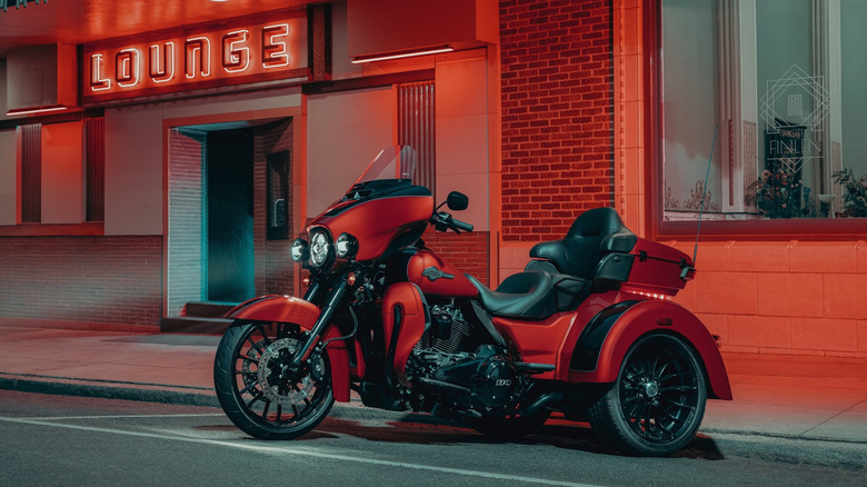 Harley-Dvidson's Trike lineup also gets a massive 6-Gallon fuel tanks