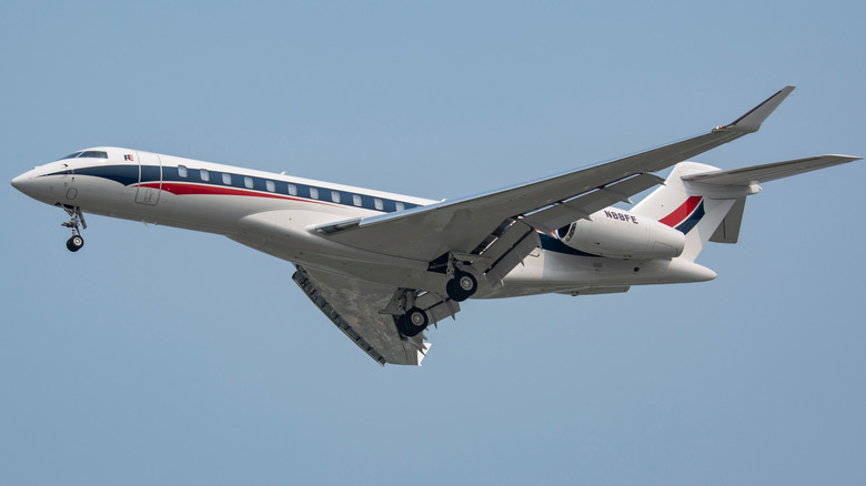 The aircraft Bombardier Global 7500