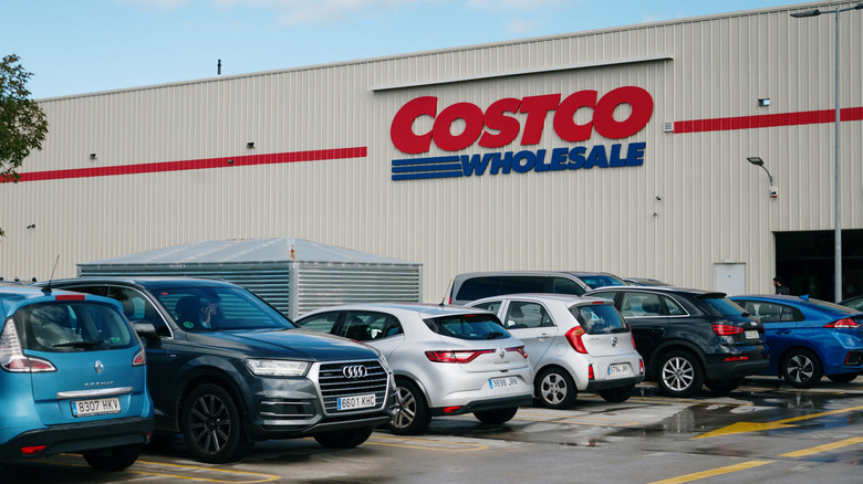 Exterior Costco building
