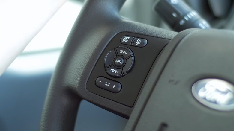 The cruise controls on the F650 U-Haul moving truck