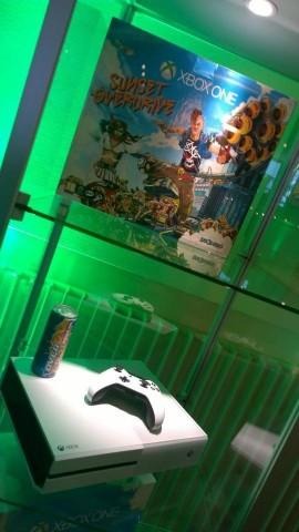 White Xbox One Sunset Overdrive bundle confirmed