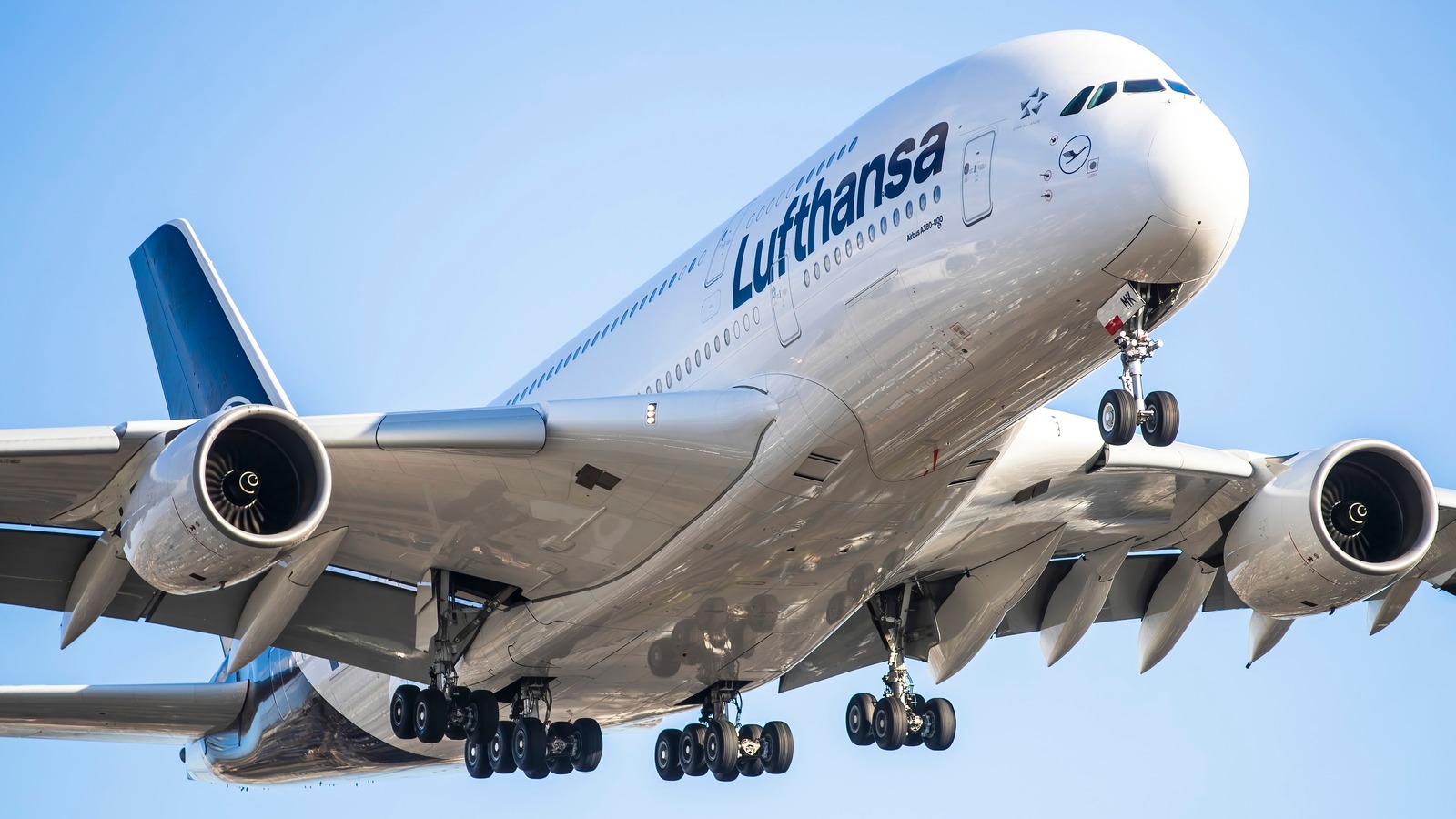 Who Makes Airbus Engines? (It's More Than Just One Company)