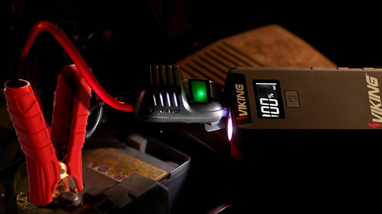 Jump starter plugged into power bank