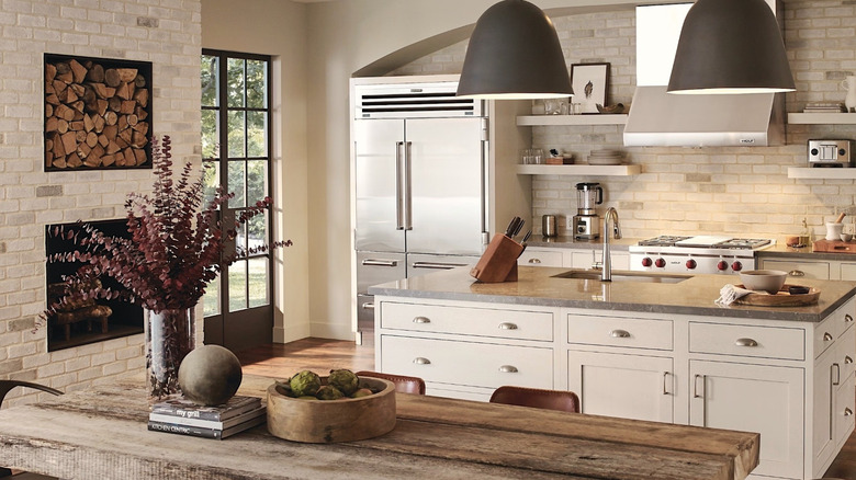Picture of a Sub-Zero refrigerator in a modern kitchen