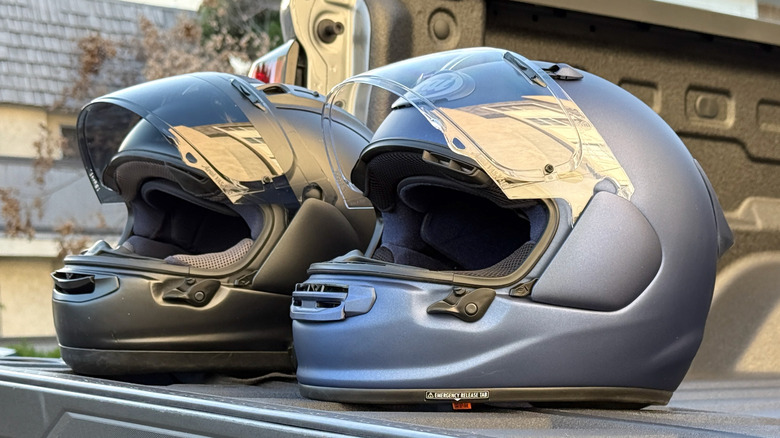 Two Arai helmets including the Contour-X