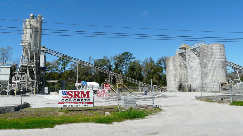SRM Concrete on Mill Street, Tallahassee, Florida