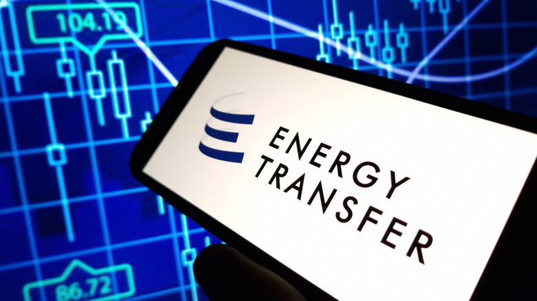 energy transfer partner logo with tech behind it
