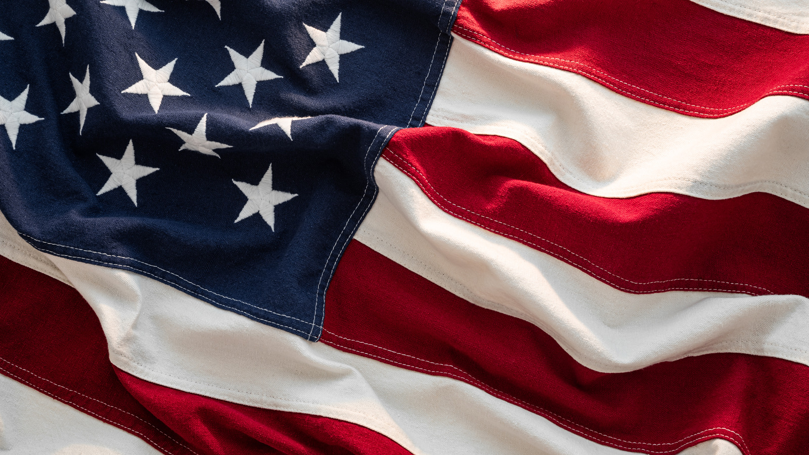 Why Are There Two American Flag Emojis?