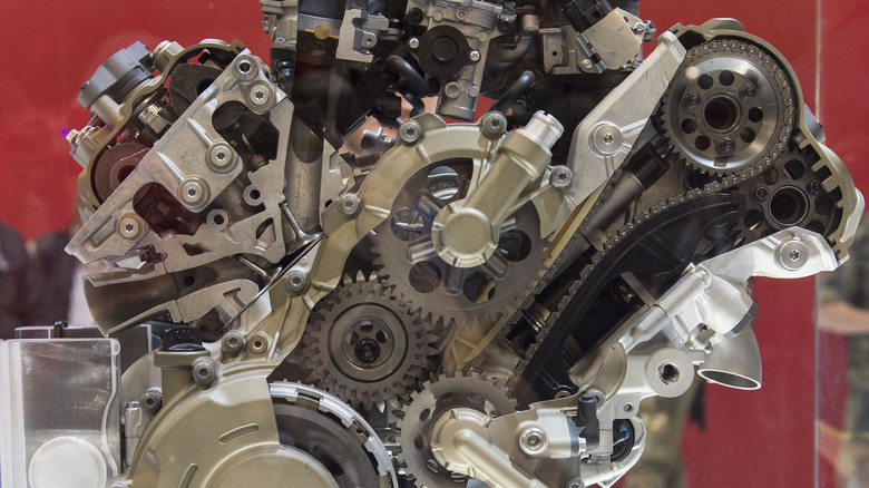 Ducati V4 engine breakdown display